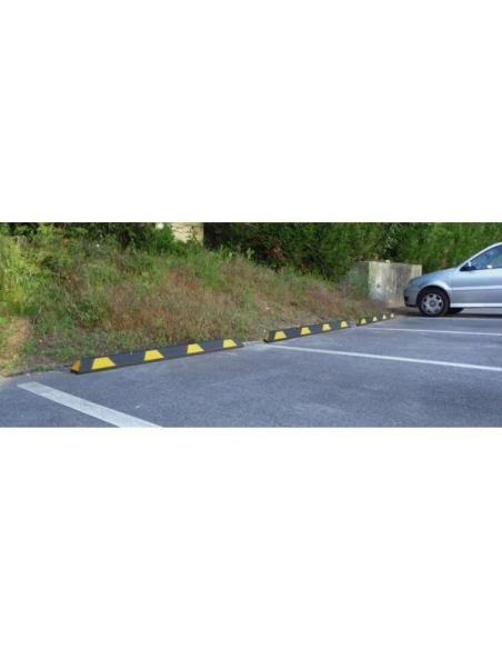 Butee de parking caoutchouc 1830 x 150 x 100 mm