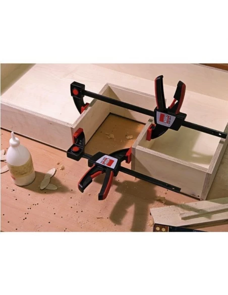 Presse 1 main legere ezs jusqu'a 2 000 n