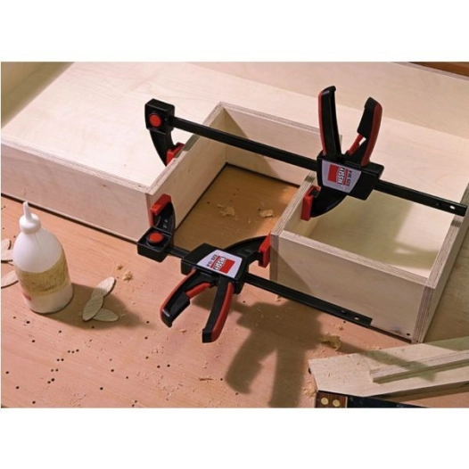 Presse 1 main legere ezs puissance de serrage jusqu'a 2 000 n