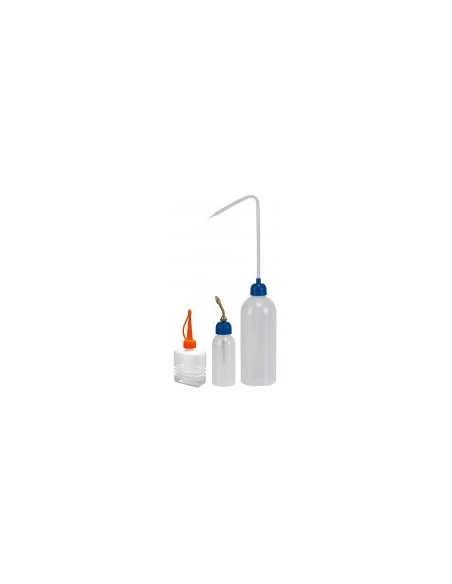 Burette plastique 60 ml En plastique, corps accordéon, bec plastique