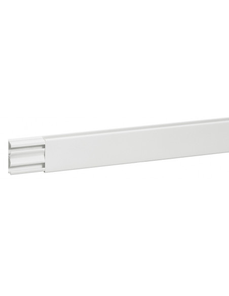 Moulure 40x16 Legrand Gestion de câbles discrète - Legrand