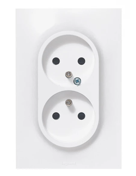 Les prises neptune double prise 2p + t pré-c,blée verticale