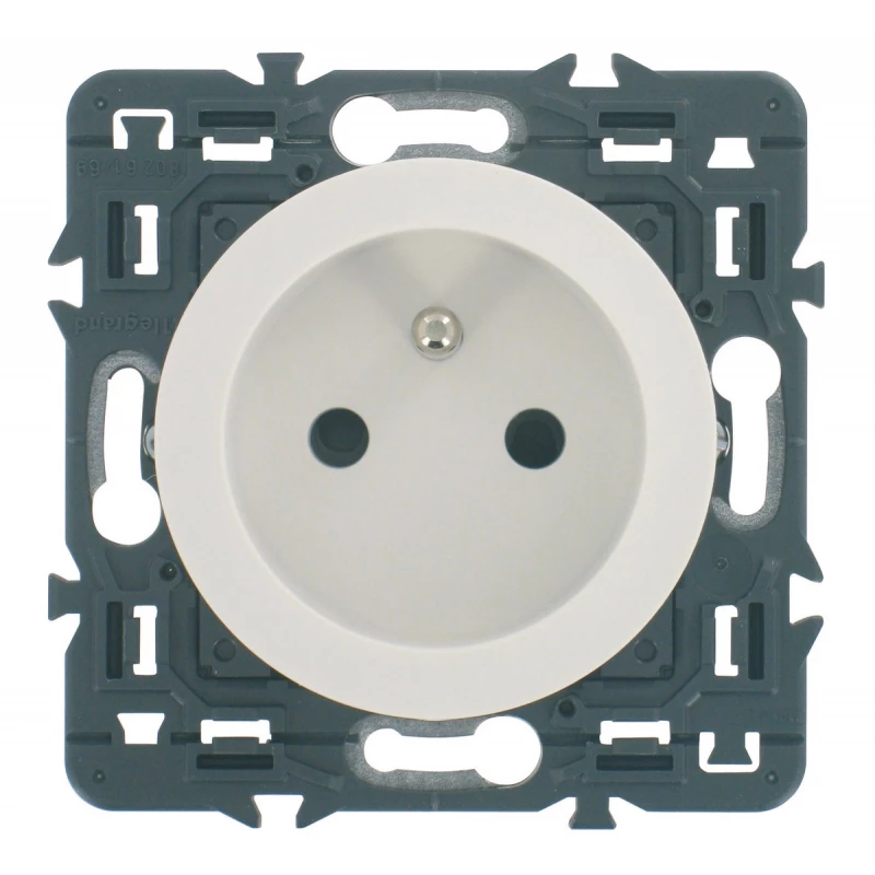 Les prises composables celiane blanc prise électrique affleurante 2p+t