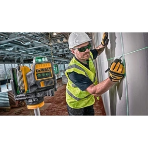 S.Of. Self-Leveling Green Laser Level With 3 Lines 360° Xr 12v With 2ah Li-Ion Battery Dce089d1g-Qw Dewalt