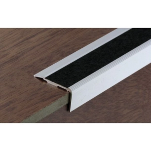 Nez De Marche À Visser, 32 X 1100 Mm