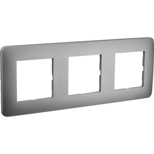 Casual Plaque Triple Silver