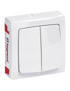 Interrupteur Double Va-et-vient Legrand Chambord – Avec 2 Prises 2P+T, Modèle D'occasion