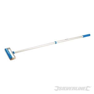 Silverline - Perforateur de papier peint avec manche télescopique - 150 x 590 mm