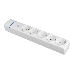 Multiple Base With 5 Outlets 2p+E, 16a 250v. With Light Switch. 8005pil Solera