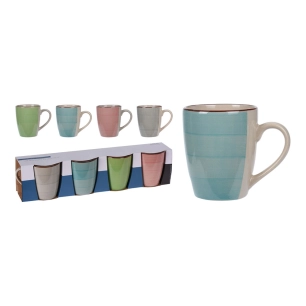 ensemble de 4 tasses de couleurs différentes. couleurs / modèles assortis