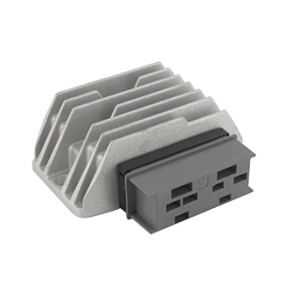 régulateur de tension 6 broches adaptable pour acme, lombardini et vm. remplace origine: 730111, 73013, 7362-066, 7362-238, 7362