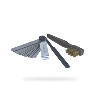 kit d'entretien pour bougie d'allumages et rupteurs comprenant jeu de 10 cales de 0,10mm à 1mm, d'une lime plate et d'une brosse