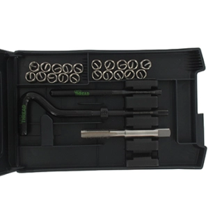 pochette de réparation m8 x 1,25 pour filetages endommagés, livré avec outillage et inserts.