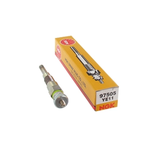 bougie de préchaufage ngk ye11 adaptable pour moteurs kubota d1105, d1005, d1305 et v1505 sur tracteurs husqvarna modèle pz6029d