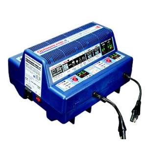 chargeur de batterie tecmate gère jusqu'à 4 batteries en même temps. 4 optimate pro-s en 1 - possibilité de connexion en série -