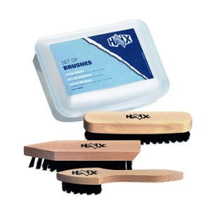 set de 3 brosses dans une boîte pratique.· décrottoir· brosse palot· brosse à lustrer