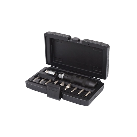 coffret tournevis à frapper. idéal pour desserrer les vis grippées. fonctionne par choc. modèle réversible. livré avec 9 embouts