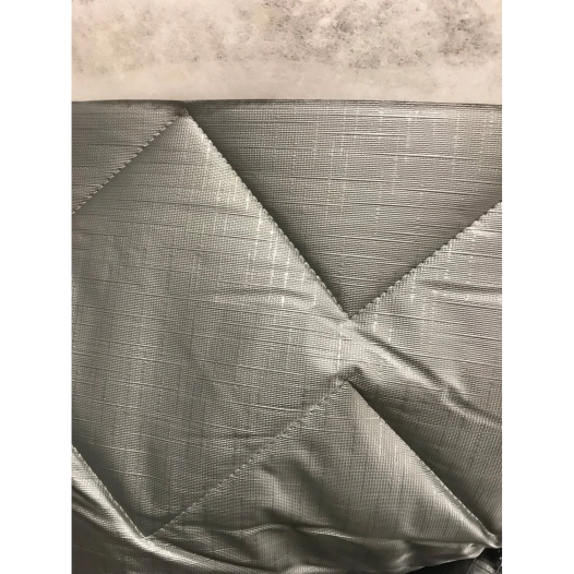 isolant 7 composants gris