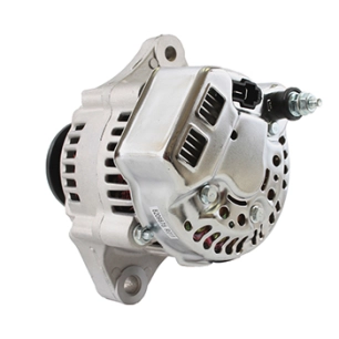 alternateur adaptable kubota 12v, 45a, type denso i/r. montage 2 points. terminal b+ à l'arrière et connecteur en t: ig (contact