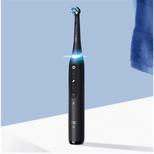 Brosse à dents IO 5 Matt Black - Technologie magnétique - Brossage 5 modes - Noir - BRAUN