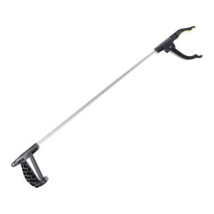 la pince ramasse les objets