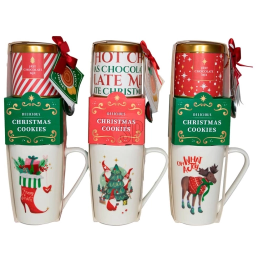 tasse de noël avec biscuits et mélange de chocolat chaud. 3 variétés de modèles