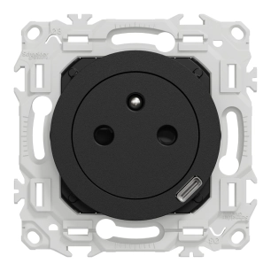 odace prise 2p+t renovation