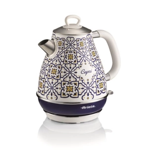 bouilloire ã©lectr. 1,7 l - 1850-2200 w - arrãªt auto - base 360â° - filtre tisane - corps inox - dã©cor capri - arb - ariete