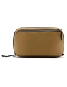 wash pouch coyote - peak design