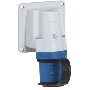 socle rge p17 32a 3p+n+t