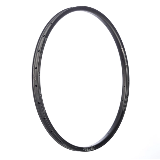 1 Stan's Arch CB7 Rim - 27,5'' - 32H - Black / Silver