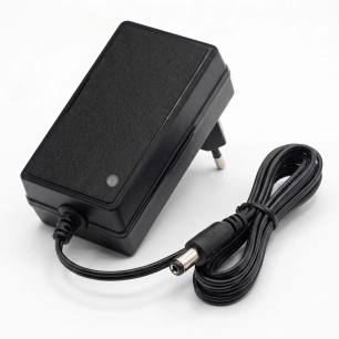 chargeur de remplacement 21 v pour 70660