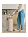 asp. ã  main - 128390200 - 150 w - 14,4 v - autonomie 30 min - cuve 0,2 l - epa 10 - support mural - gris - nilfisk