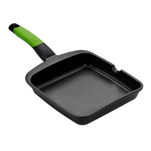 gril lisse en fonte d'aluminium avec revêtement antiadhésif tricouche innovation prior 22 x 22 cm